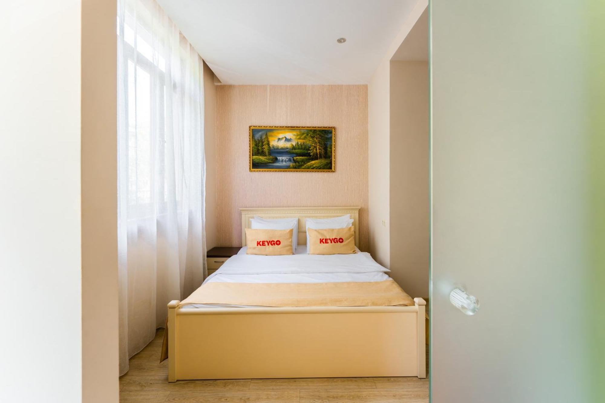 1Br Apt Near Opera Self-Enter By Keygo 25 Ереван Экстерьер фото